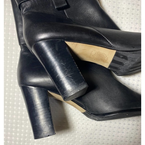 Tahari Boot SZ 9M Jessica Heel Black soft Leather 3 1/2in - Picture 3 of 8